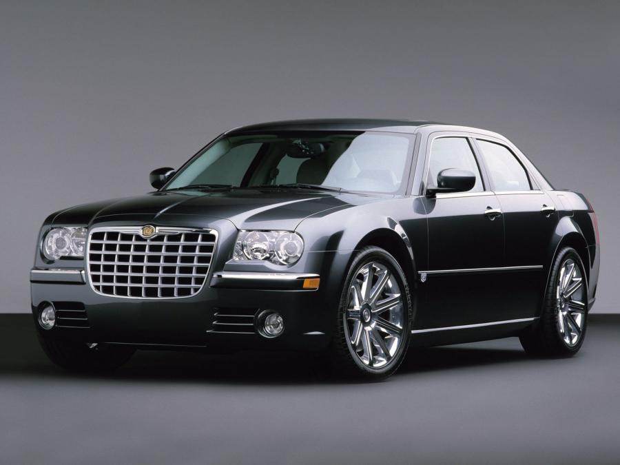  Chrysler 300C Concept 2003 года  (фото 56 из 69)